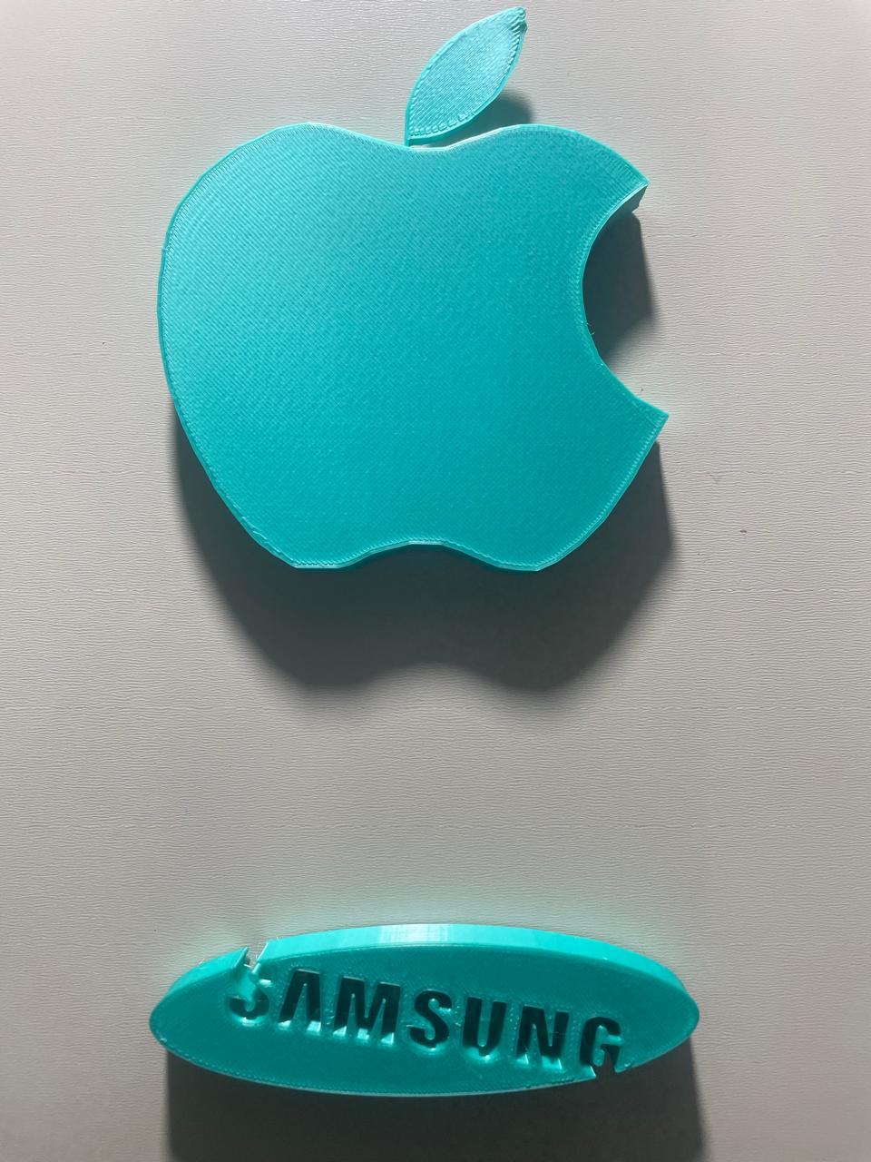 Logo Apple e Samsung.jpg